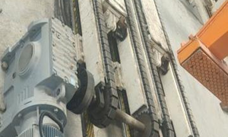 Bloquer le dispositif de levage