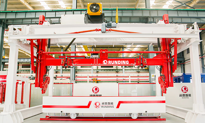 Moule inclinant Crane et Hoister